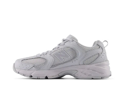 Zapatilla New Balance 530 Mujer Gris