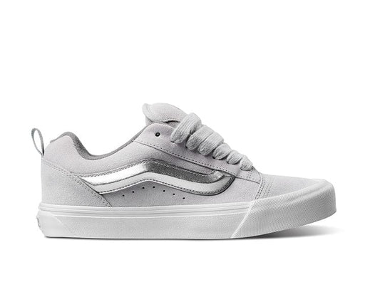 Zapatilla Vans Knu Skool Mujer Gris