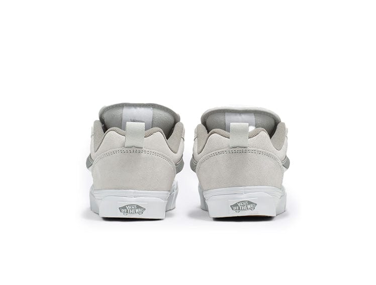 Zapatilla Vans Knu Skool Mujer Gris